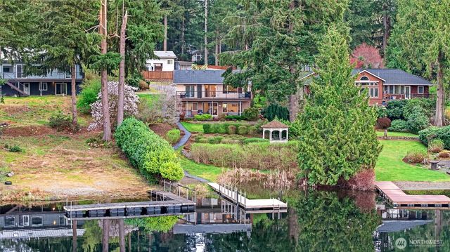 23330 E Echo Lake Road, Snohomish, WA 98296
