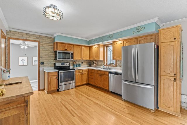 6841 Carmen Avenue, Inver Grove Heights, MN 55076