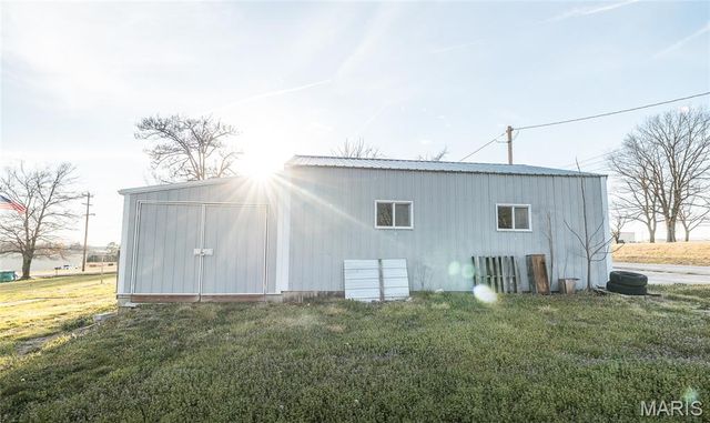 512 Hwy 63, Vienna, MO 65582