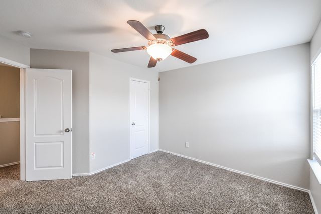 2011 La Salle Trail, Grand Prairie, TX 75052