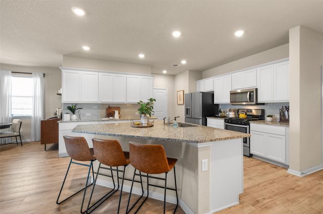 620 Shiner LN, Georgetown, TX 78626