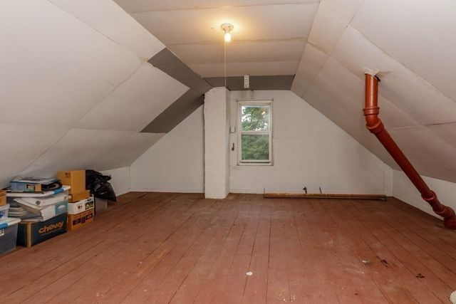 27 Elm Street, Leominster, MA 01453