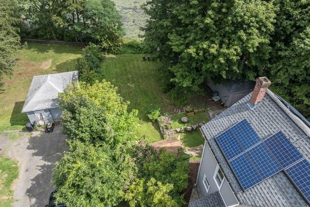 27 Elm Street, Leominster, MA 01453