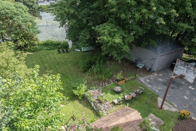 27 Elm Street, Leominster, MA 01453