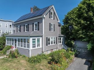 27 Elm Street, Leominster, MA 01453