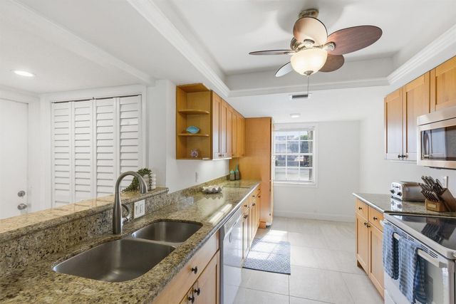 1050 Sugar Sands Boulevard 174, Singer Island, FL 33404