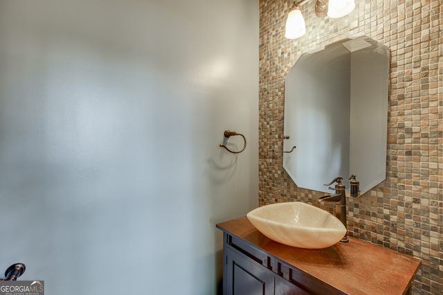 2537 Bent Tree Drive, Dacula, GA 30019