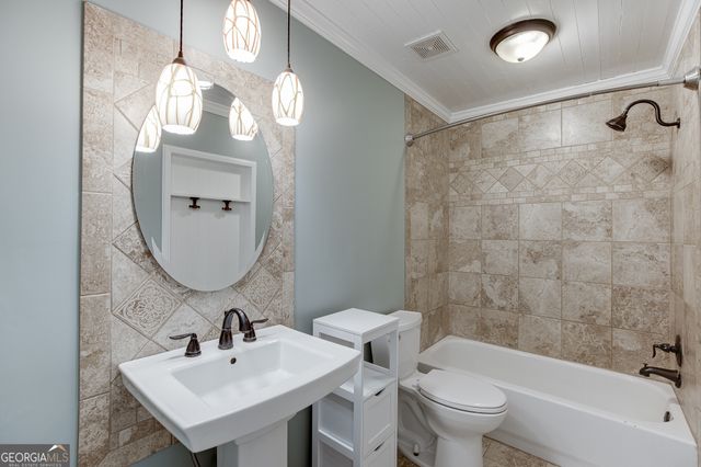 2537 Bent Tree Drive, Dacula, GA 30019