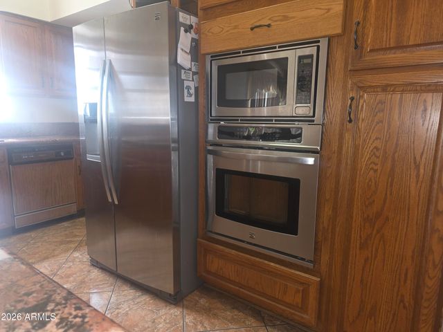3925 E TONTO Street, Phoenix, AZ 85044