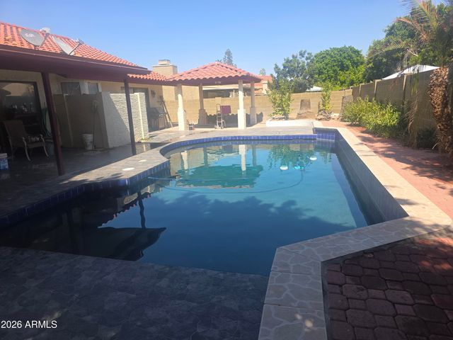 3925 E TONTO Street, Phoenix, AZ 85044