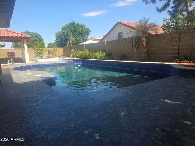 3925 E TONTO Street, Phoenix, AZ 85044