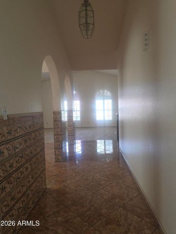 3925 E TONTO Street, Phoenix, AZ 85044