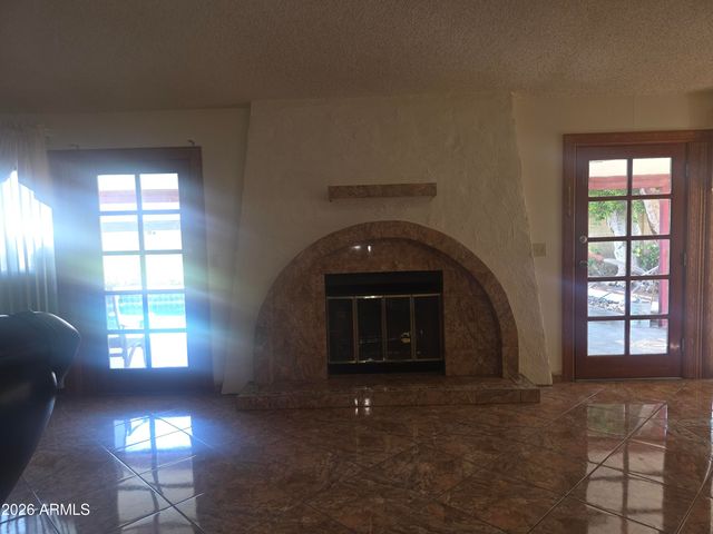 3925 E TONTO Street, Phoenix, AZ 85044