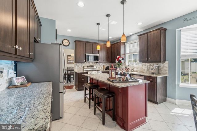 12 WATER VIEW, Sicklerville, NJ 08081