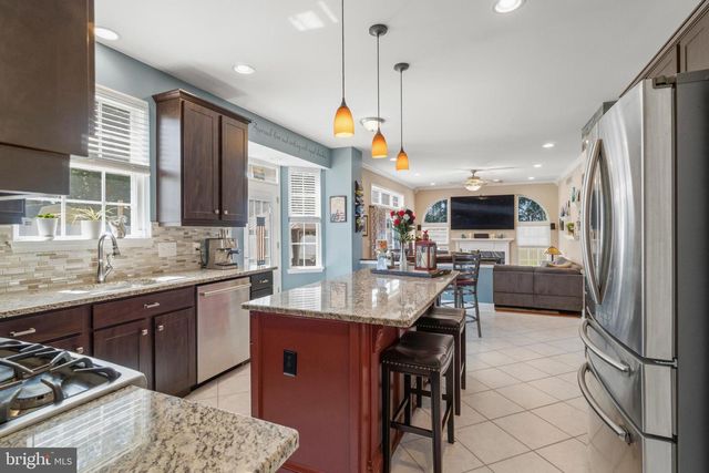 12 WATER VIEW, Sicklerville, NJ 08081