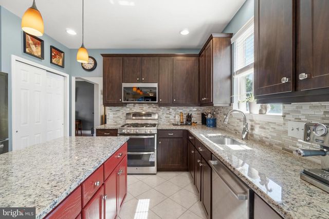 12 WATER VIEW, Sicklerville, NJ 08081