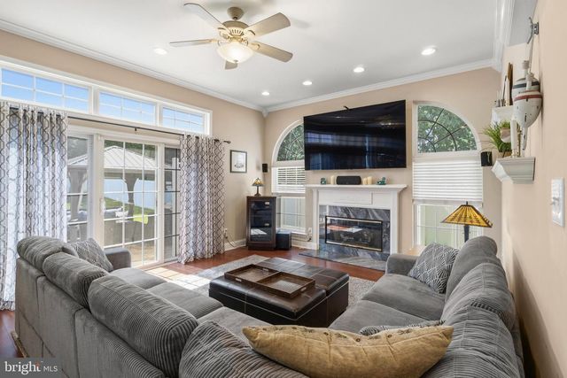 12 WATER VIEW, Sicklerville, NJ 08081