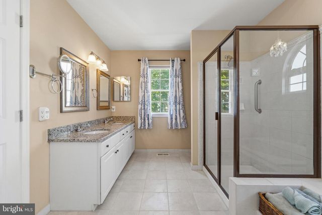 12 WATER VIEW, Sicklerville, NJ 08081