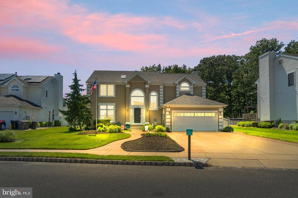 12 WATER VIEW, Sicklerville, NJ 08081