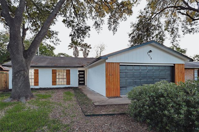 7310 Corta Calle Drive, Houston, TX 77083