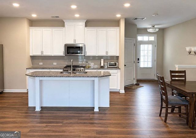 1352 Elderwood Way, Cumming, GA 30041
