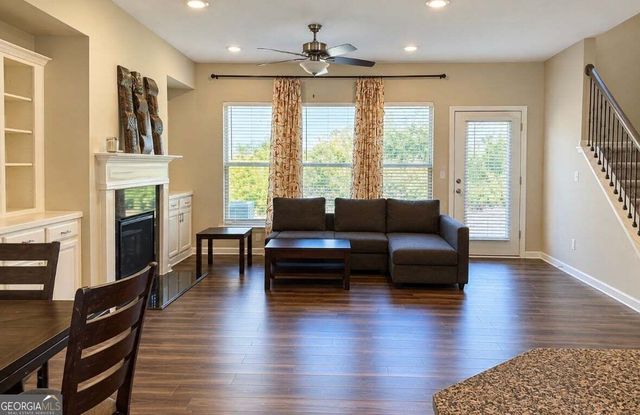 1352 Elderwood Way, Cumming, GA 30041