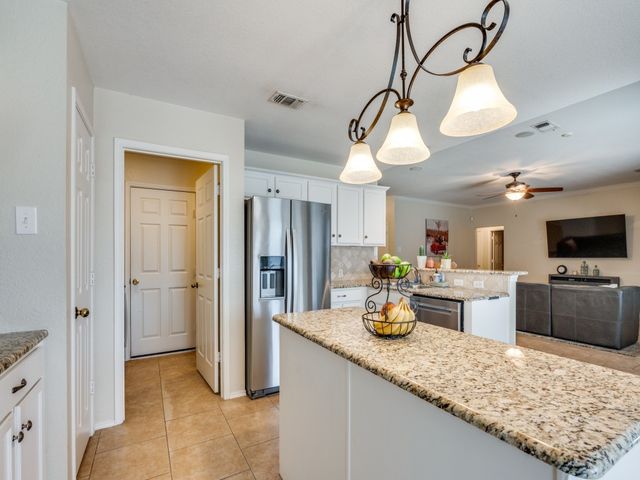 1716 Prescott Drive, Mansfield, TX 76063