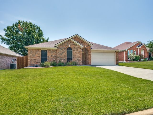 1716 Prescott Drive, Mansfield, TX 76063