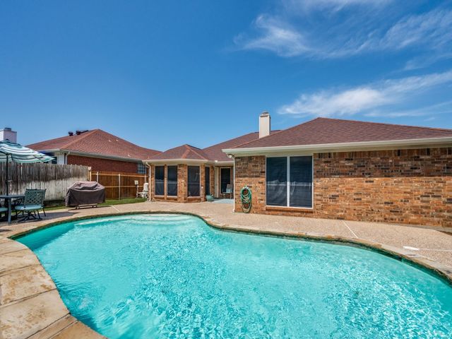 1716 Prescott Drive, Mansfield, TX 76063