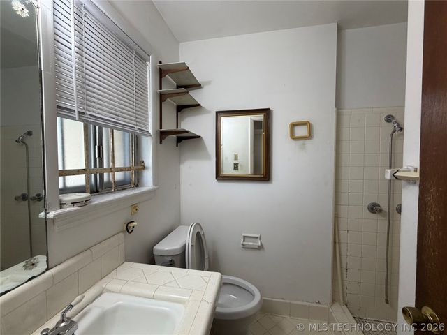 10921 E 20th Street, Tulsa, OK 74128