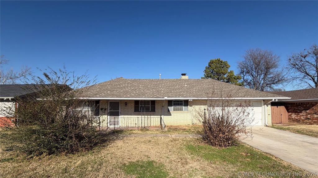 10921 E 20th Street, Tulsa, OK 74128