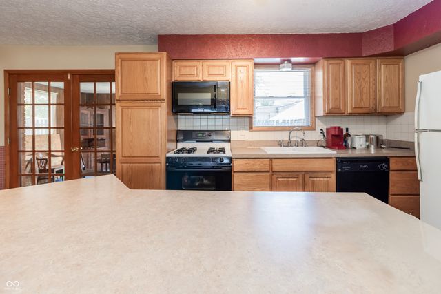 7155 E County Road 150 S, Avon, IN 46123