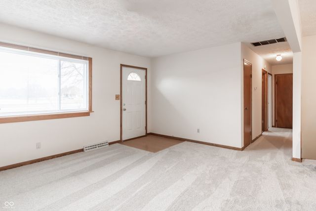 7155 E County Road 150 S, Avon, IN 46123