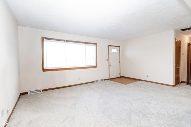 7155 E County Road 150 S, Avon, IN 46123