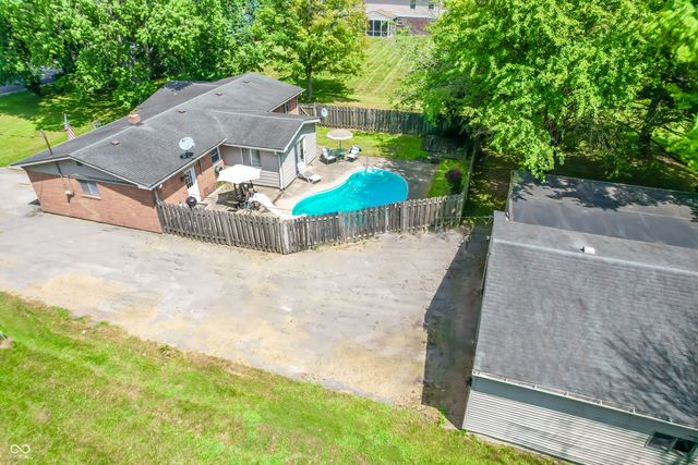 7155 E County Road 150 S, Avon, IN 46123