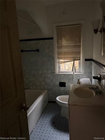 13908 Edmore Drive, Detroit, MI 48205