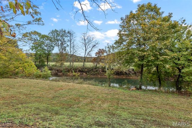 19328 BCR 302, Marble Hill, MO 63764