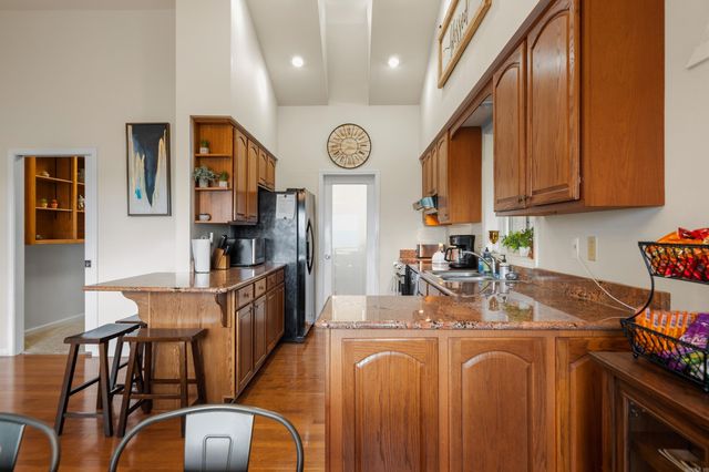 126 E Villena Drive, Hot Springs Village, AR 71909