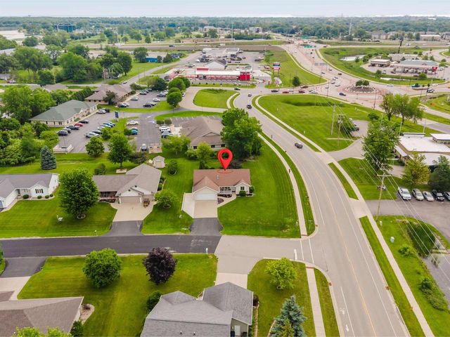 1202 WILLOW BEND LANE, Oshkosh, WI 54904