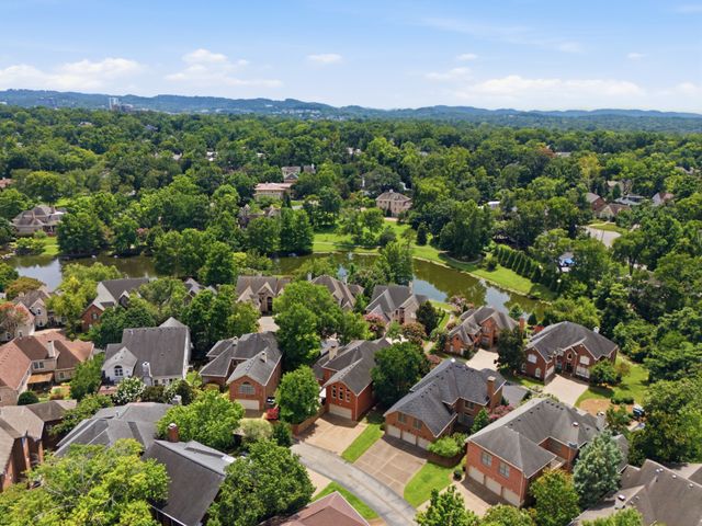 311 Whitworth Way, Nashville, TN 37205