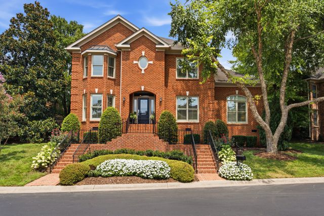 311 Whitworth Way, Nashville, TN 37205