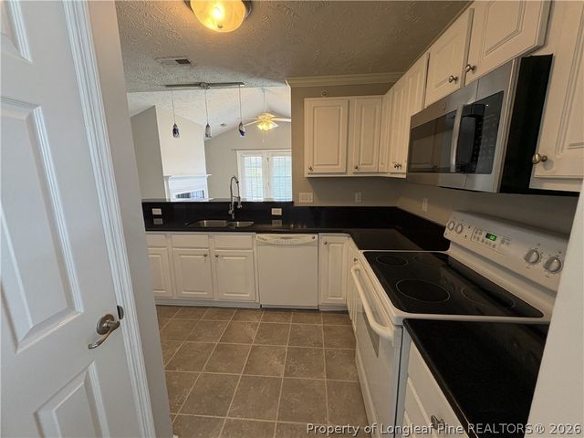 3330 Harbour Pointe Place 12, Fayetteville, NC 28314