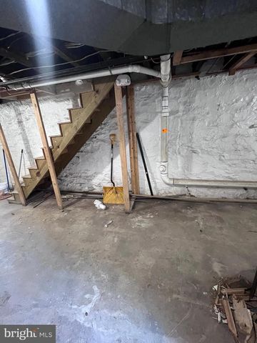 726 FRANKLIN ST, Reading, PA 19602