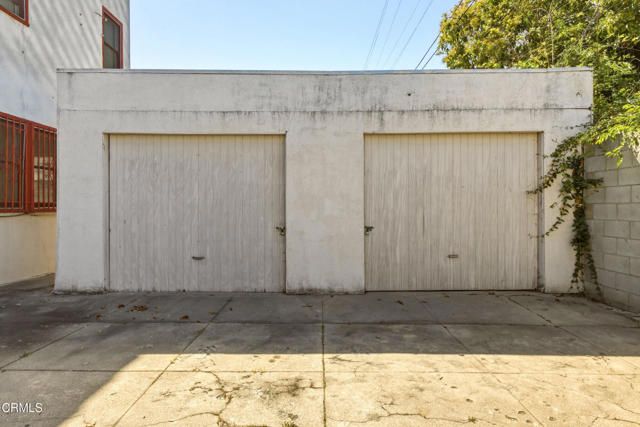 1425 W 48th Street, Los Angeles, CA 90062
