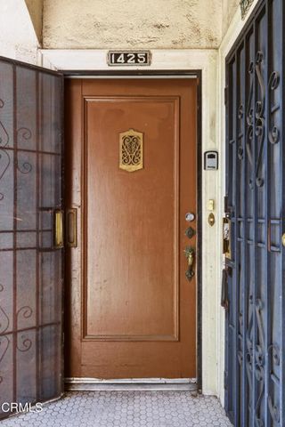 1425 W 48th Street, Los Angeles, CA 90062