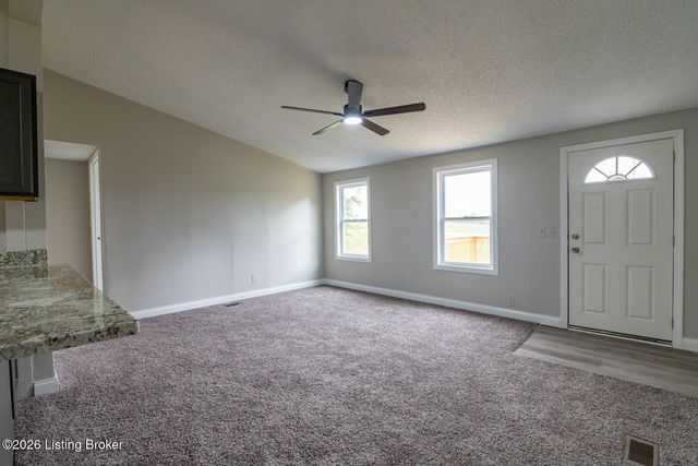 697 Rineyville-Big Springs Rd, Radcliff, KY 40160
