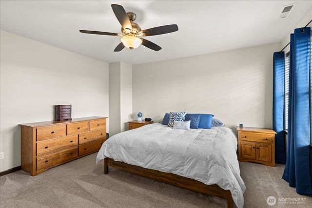 1630 SW Carnegie Street, Oak Harbor, WA 98277