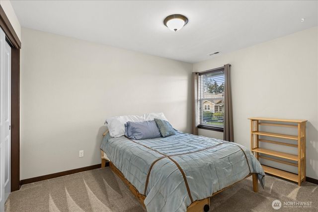 1630 SW Carnegie Street, Oak Harbor, WA 98277