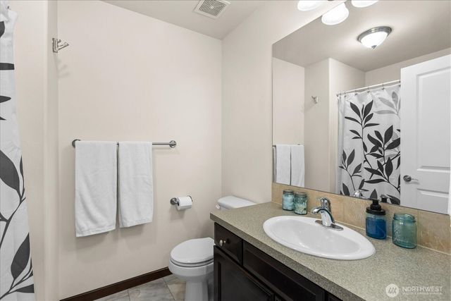 1630 SW Carnegie Street, Oak Harbor, WA 98277