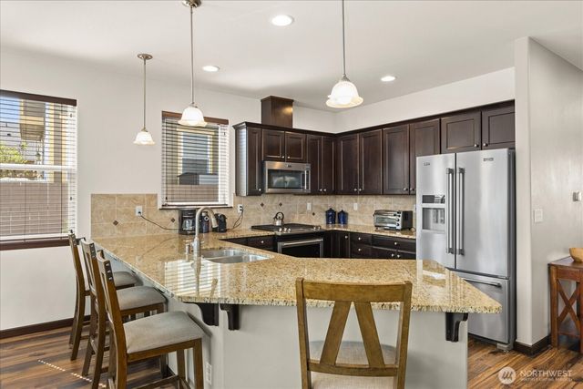 1630 SW Carnegie Street, Oak Harbor, WA 98277